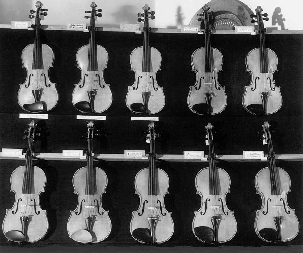 Fragment pokonkursowej
wystawy instrumentów.