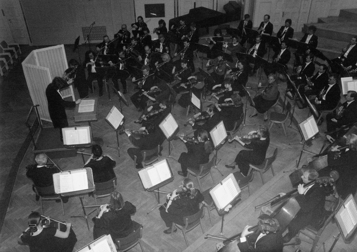 3rd stage. Violinist Michał Grabarczyk, Poznań Philharmonic Orchestra conducted by Wojciech Michniewski.