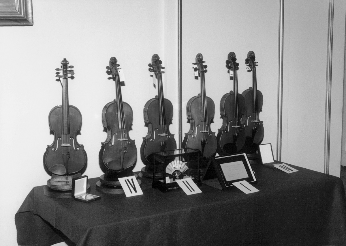 Best instruments of the Competition.