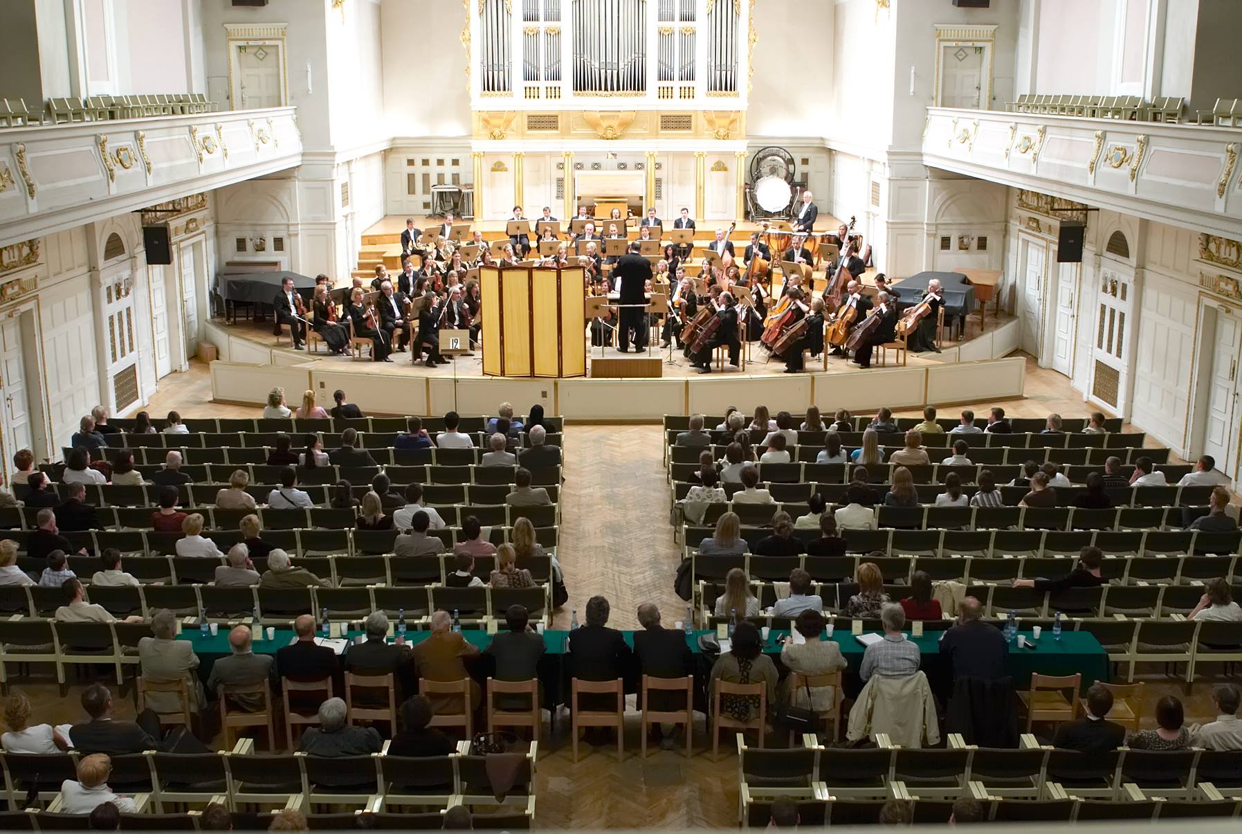 Final stage. Poznań Philharmonic Orchestra conducted by Marcin Sompoliński. Bartosz Bryła – soloist.