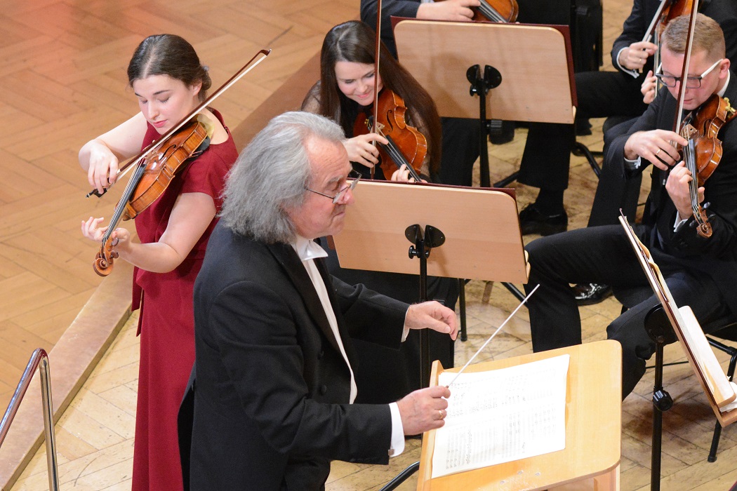 Maria Włoszczowska. Filharmonia Poznańska pod dyr. M. Pijarowskiego. Fot. T. Boniecki